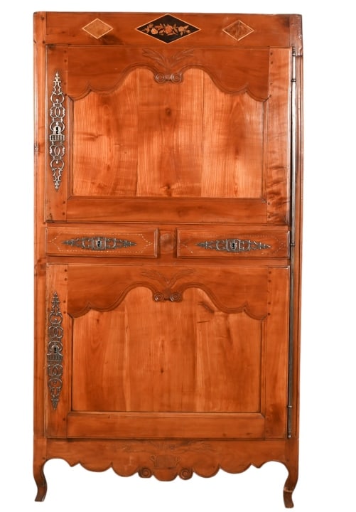 Antique French Provincial Carved Armoire: Antique French Provincial Hand Carved Armoire with Keys.Measures 79 inches x 42 inches x 27 inches.