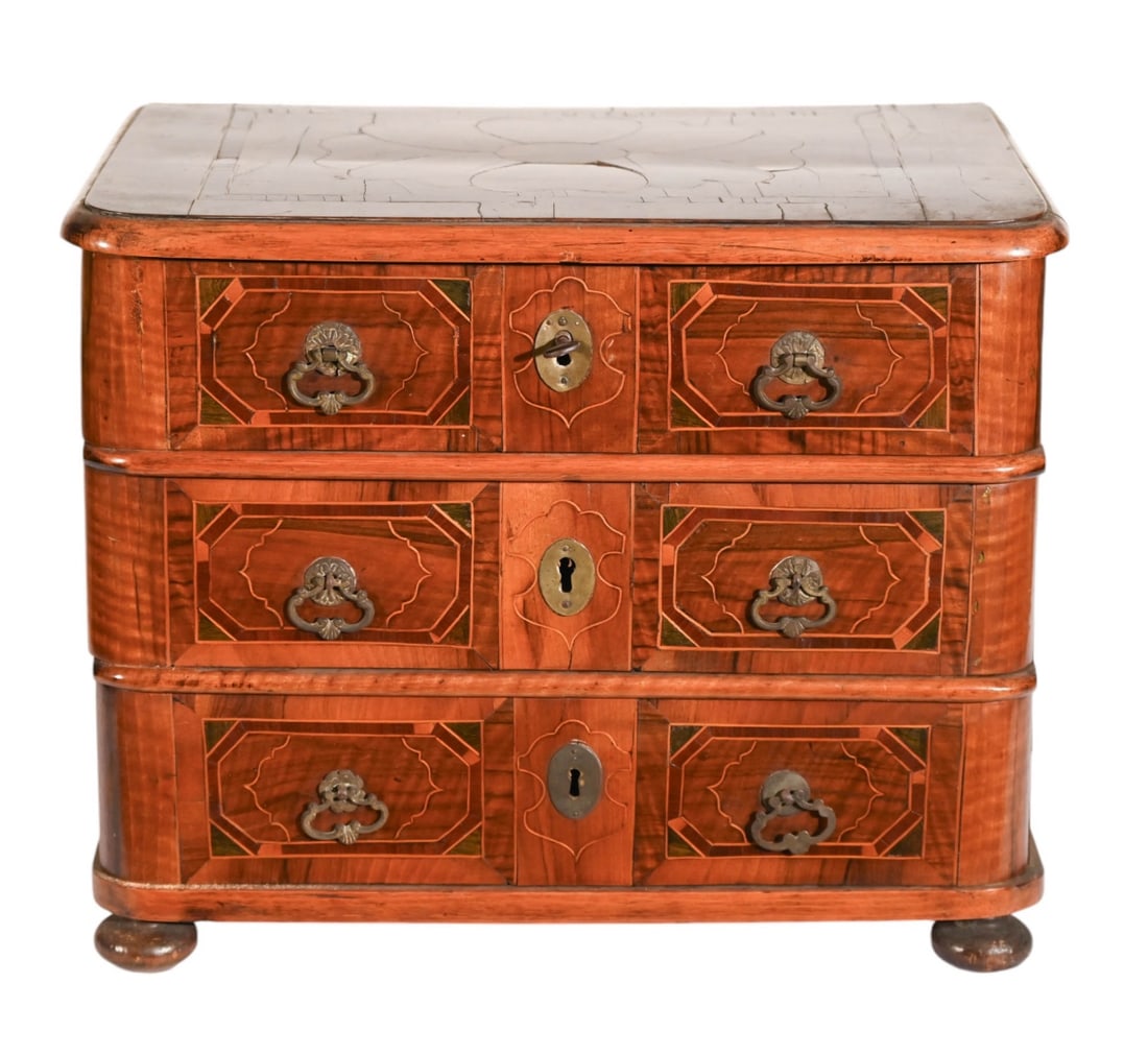 Antique Salesman Sample William & Mary Commode (1 of 13)