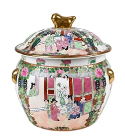 Chinese Famille Rose Porcelain Lidded Jar