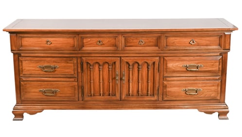Thomasville Hand Carved Credenza / Sideboard