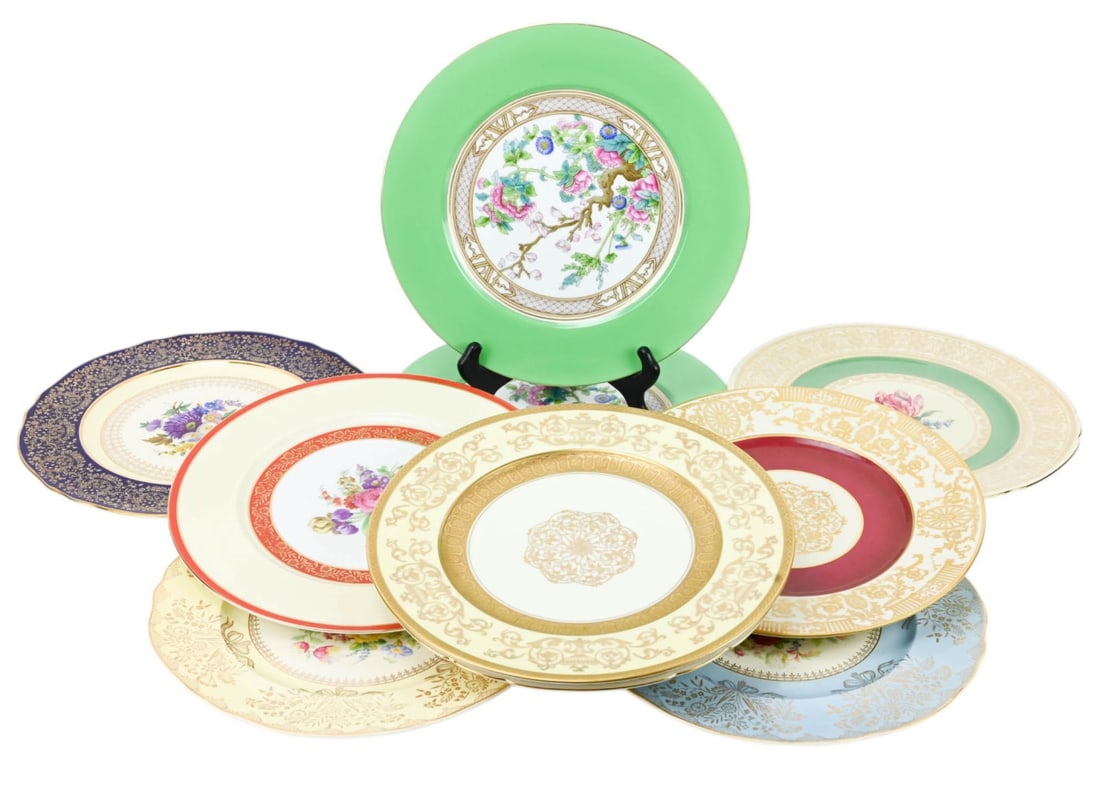 10 Assorted Cabinet Style Porcelain Dining Plates (1 of 12)