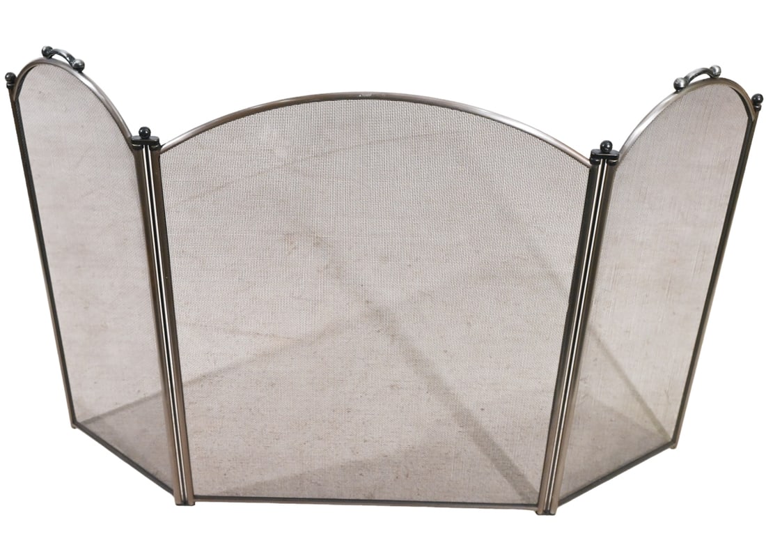 Fireplace Tri-Folding Mesh Screen (1 of 8)