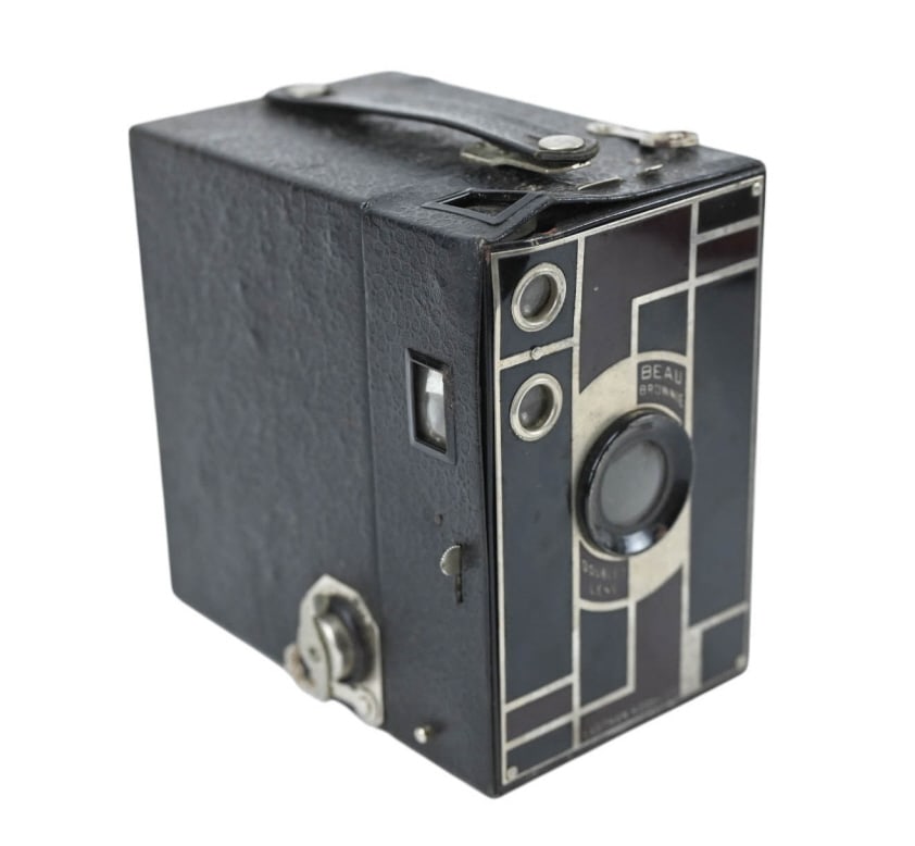 Vintage Kodak Beau Brownie Camera (1 of 13)