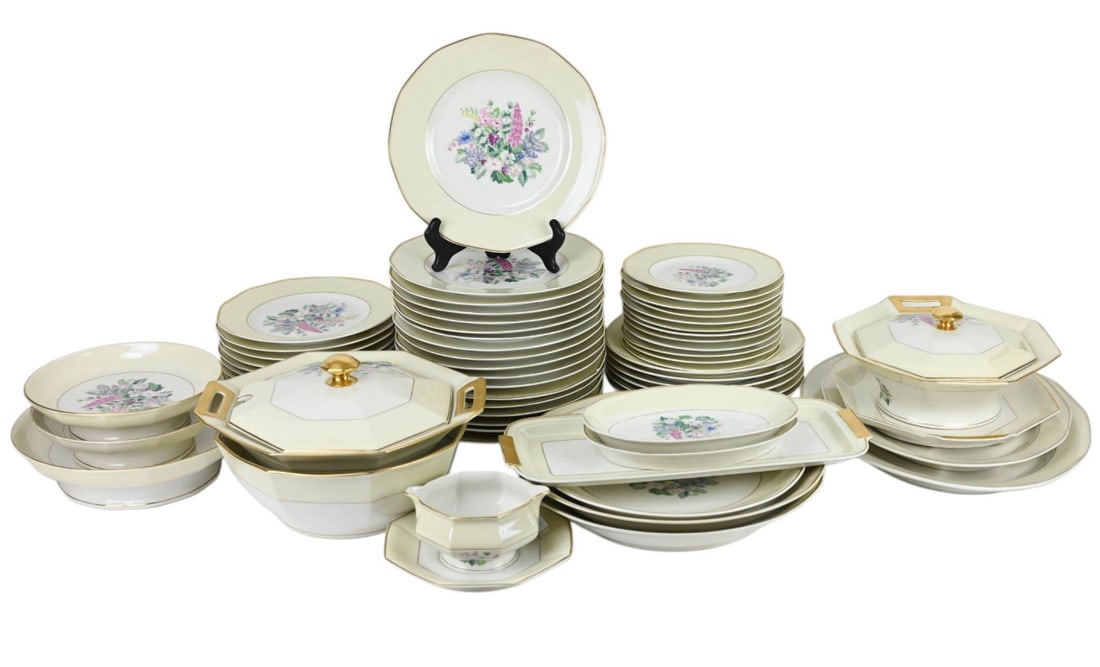 Theodore Haviland Limoges Porcelain Dinner Service (1 of 16)