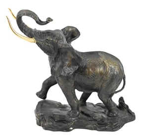 Franklin Mint Bronze Tone Elephant Table Statue