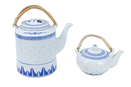 Chinese Tea Pots with Blue and White Rice Pattern
