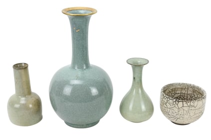 4 Chinese Crackleware Table Vases & Bowl