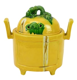 Chinese Spinach & Egg Yolk Censor w Dragon Finial