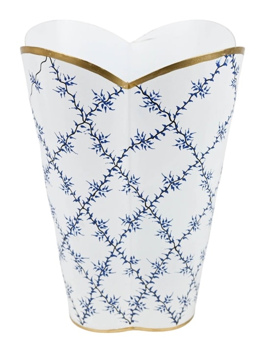 Tole Hand Painted Trellis Motif Scalloped Basket (1 of 8)