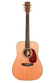 Martin Custom Acoustic Guitar w Hard Case