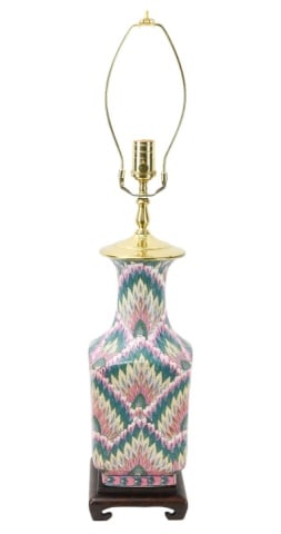 Chinese Porcelain Tobacco Leaf Table Lamp w Base (1 of 10)