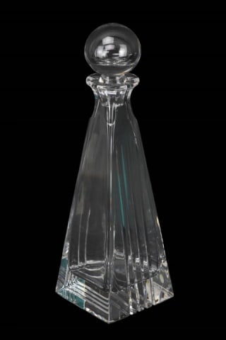 Tiffany & Co Crystal Metropolis Decanter in Box: Tiffany & Co Crystal Metropolis Decanter in Box. Measures 14 inches x 4 inches.