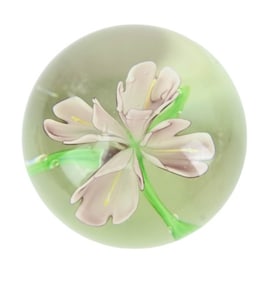 Perthshire Scotland Art Glass Floral Paperweight