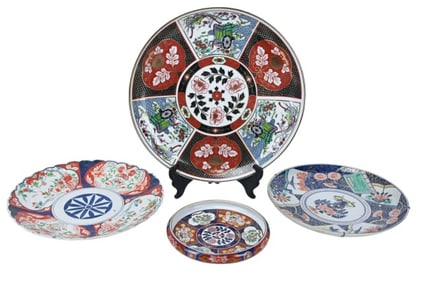 4 Japanese Imari Porcelain Platters