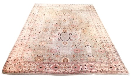 Large Wool Oriental Style Floral Carpet
