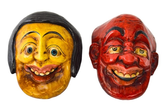 Pair Vintage Japanese Hand Painted Tengu Masks: Pair Vintage Hand Painted Japanese Tengu Masks. Measure 7 inches x 6 inches