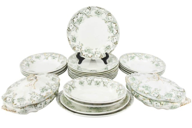 John Edwards England Ironstone Keswick Plates (1 of 16)