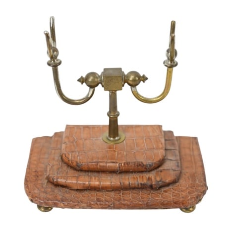 Antique Alligator Skin & Brass Desk Pen Holder: Antique Alligator Skin & Brass Desk Top Pen Holder. Sold as is. Measures 5.5 inches x 6 inches.