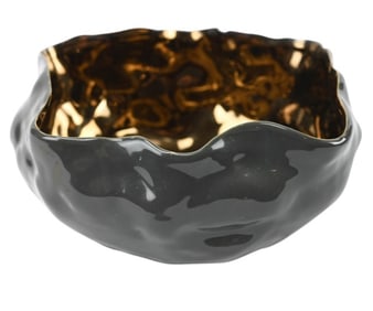 Kavana Decor Hand Crafted Ruffled Edge Bowl