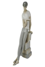 Vintage 1970 Lladro Porcelain Figure Man w Book