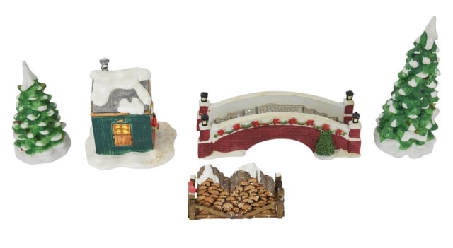 Assortment of Department 56 Town Accessories (1 of 9)