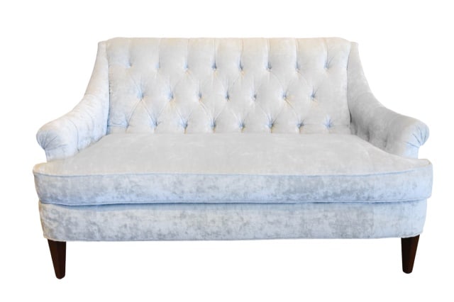 Hickory English Style Tufted Love Seat in Velvet (1 of 10)