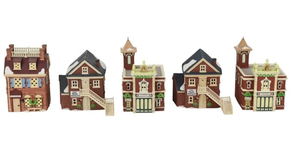 5 Department 56 Disney Parks Village Buildings