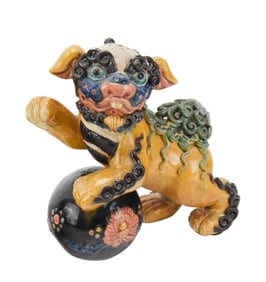 Chinese Hand Painted Ceramic Foo Dog Statue
