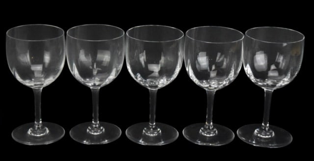 5 Baccarat Montaigne Stem Red Wine Glasses: 5 Baccarat Montaigne Stem Red Wine Glasses. Each measures 3.5 inches x 6.5 inches.