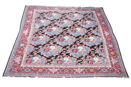 Hand Woven Flat Weave Wool Carpet Rose Motif
