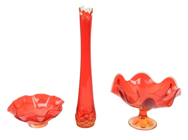 3 Viking Persimmon Amberina Petal Bowls & Vases: 3 Viking Persimmon Amberina Petal Bowls & Vases. Larger Bowl measures 7 inches x 9 inches.