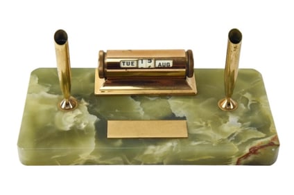 Sheaffer Mid Century Agate Pen Calendar Desk Set