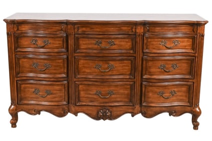 Mid Modern Pulaski Furniture Carved Dresser