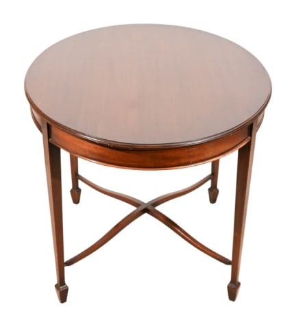 Hepplewhite Style Carved Oval Parlor Table: Hepplewhite Style Carved Oval Parlor Table. Some scratches on the surface, needs refinishing. Sold as is.Measures 28 inches x 40 inches x 30 inches.