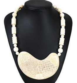 Fortunoff 1986 Carved Bone Pendant Beaded Necklace