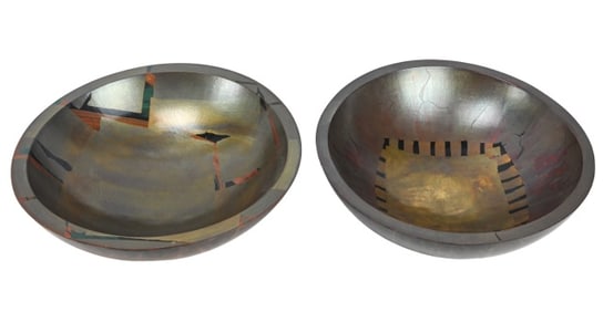 2 Laurie Goddard Studio Art Carved Painted Bowls