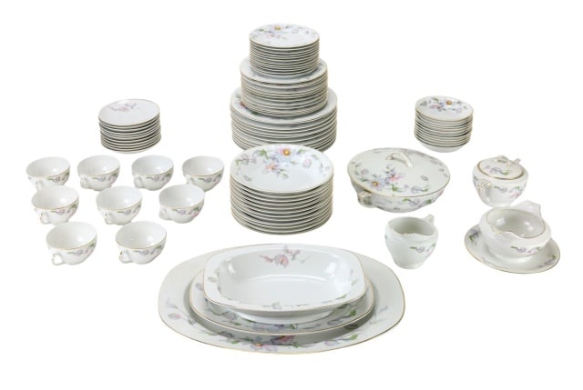 TK Thun Bohemia Magnolia Porcelain Dinner Service: TK Thun Bohemia Magnolia Porcelain Dinner Service for 12. Includes 12 dinner plates, lunch plates, soup bowls, fruit bowl, cake plates, 9 coffee cups and saucers, 8 serving pieces. Dinner plate measur