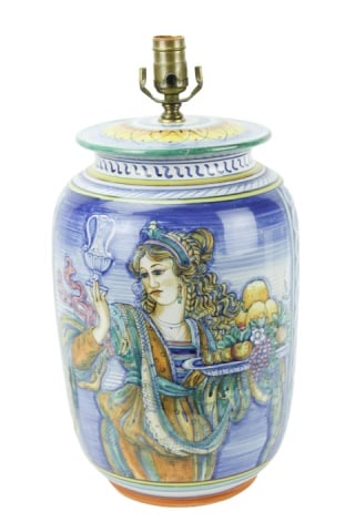Deruta Italy Hand Painted Pottery Table Lamp: Deruta Italy Signed Hand Painted Pottery Table Lamp Featuring Roman Royal Woman. Measures 18 inches x 10 inches in diameter without Harp. Harp is not included.