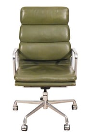 Herman Miller Eames Soft Pad Executive Chair