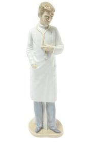 Lladro Nao 1979 Porcelain Statue of Male Doctor
