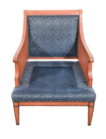 Colonial Plantation Style Upholstered Lounge Chair