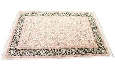 Oriental Style Hand Woven Wool Carpet