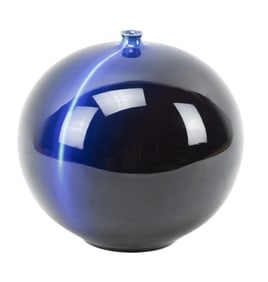 Tokuda Yasokichi III Kutani Glaze Ware Vase