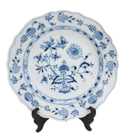 Meissen Blue Onion Porcelain Round Serving Platter