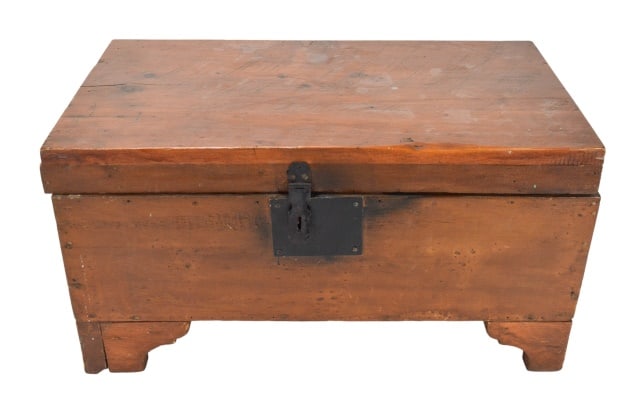 Antique American Walnut Storage Trunk: Antique American Walnut Storage Trunk.Measures 13 inches x 25 inches x 13 inches.