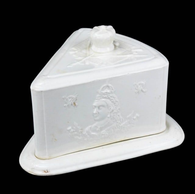 19th C Ironstone Queen Victoria Large Cheese Dish (1 of 10)