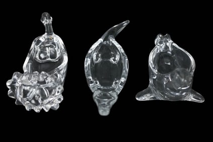 3 Sasaki Crystal Lion & Seal Condiment Dishes