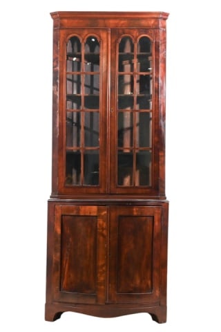 Georgian Style Flame Mahogany Corner Cabinet (1 of 18)