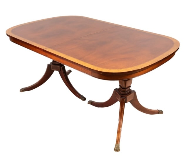 Federal Style Banded Mahogany Dining Room Table (1 of 13)