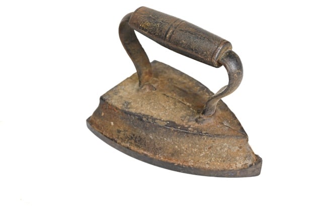 5 Antique Cast Iron Flat Irons - 6